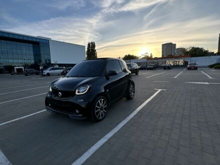 Смарт Форту 2017 в Одессе на Automoto.ua Черный Смарт Форту, объемом двигателя 0 л и пробегом 77 тыс. км за 11999 $, фото 1 на Automoto.ua