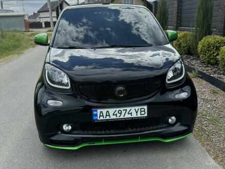 Чорний Смарт Fortwo, об'ємом двигуна 0 л та пробігом 35 тис. км за 11800 $, фото 1 на Automoto.ua