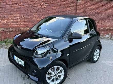 Чорний Смарт Fortwo, об'ємом двигуна 0 л та пробігом 8 тис. км за 14500 $, фото 1 на Automoto.ua