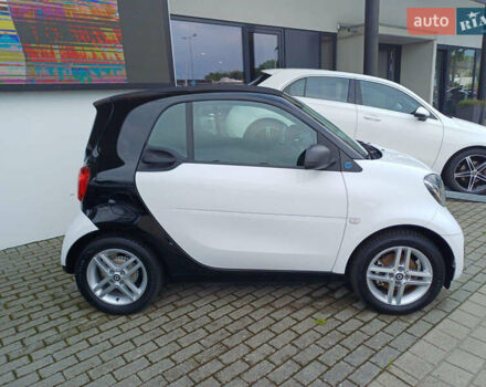 Смарт Форту, объемом двигателя 0 л и пробегом 38 тыс. км за 13000 $, фото 3 на Automoto.ua