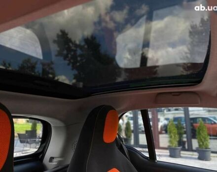 Смарт Fortwo, об'ємом двигуна 1 л та пробігом 61 тис. км за 9490 $, фото 25 на Automoto.ua