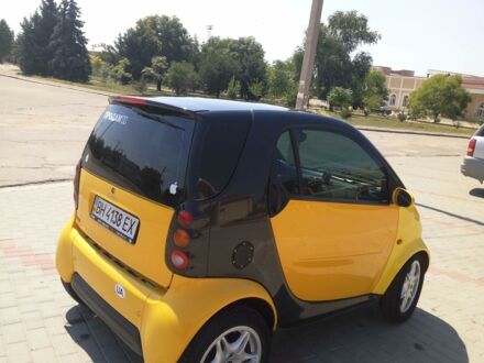 Жовтий Смарт Fortwo, об'ємом двигуна 0.6 л та пробігом 96 тис. км за 3450 $, фото 1 на Automoto.ua