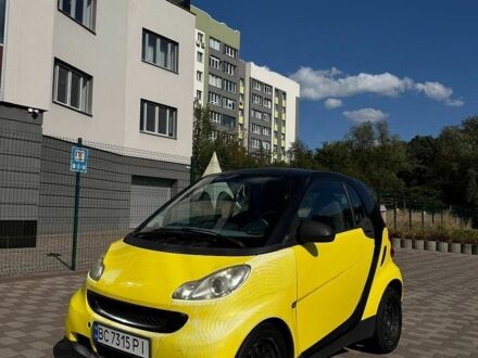 Жовтий Смарт Fortwo, об'ємом двигуна 1 л та пробігом 169 тис. км за 3990 $, фото 1 на Automoto.ua