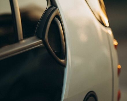 Сірий Смарт Fortwo, об'ємом двигуна 0.6 л та пробігом 145 тис. км за 3500 $, фото 6 на Automoto.ua