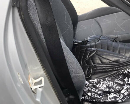 Сірий Смарт Fortwo, об'ємом двигуна 0.6 л та пробігом 154 тис. км за 3000 $, фото 15 на Automoto.ua