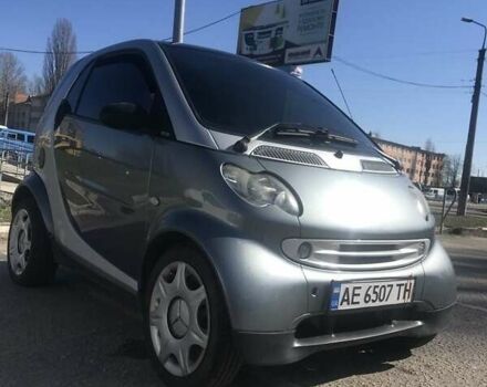 Сірий Смарт Fortwo, об'ємом двигуна 0 л та пробігом 202 тис. км за 2800 $, фото 3 на Automoto.ua