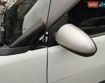 Смарт Fortwo 2014 у Києві на Automoto.ua Сірий Смарт Fortwo, об'ємом двигуна 0 л та пробігом 26 тис. км за 4700 $, фото 27 на Automoto.ua