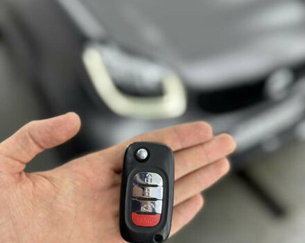 Сірий Смарт Fortwo, об'ємом двигуна 1 л та пробігом 98 тис. км за 15000 $, фото 26 на Automoto.ua