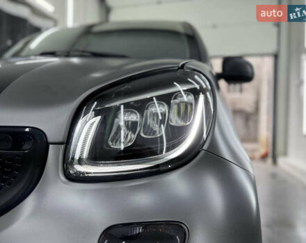 Сірий Смарт Fortwo, об'ємом двигуна 1 л та пробігом 98 тис. км за 15000 $, фото 23 на Automoto.ua