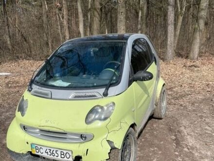 Сірий Смарт Fortwo, об'ємом двигуна 0.6 л та пробігом 387 тис. км за 1300 $, фото 1 на Automoto.ua