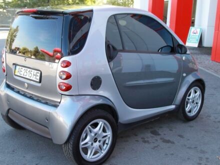 Сірий Смарт Fortwo, об'ємом двигуна 0.6 л та пробігом 160 тис. км за 4200 $, фото 1 на Automoto.ua