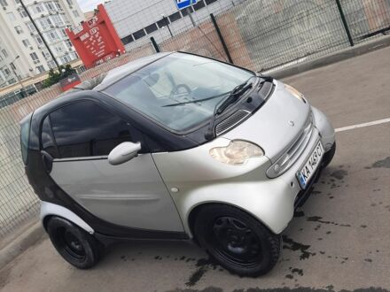 Смарт Fortwo 2002 у Києві на Automoto.ua Сірий Смарт Fortwo, об'ємом двигуна 0.6 л та пробігом 150 тис. км за 2150 $, фото 1 на Automoto.ua