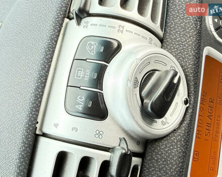 Смарт Форту 2011 в Киеве на Automoto.ua Зеленый Смарт Форту, объемом двигателя 0.8 л и пробегом 128 тыс. км за 5300 $, фото 55 на Automoto.ua