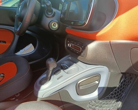 Помаранчевий Смарт Fortwo, об'ємом двигуна 0.9 л та пробігом 45 тис. км за 11850 $, фото 13 на Automoto.ua
