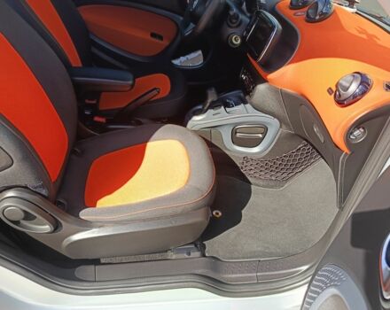 Помаранчевий Смарт Fortwo, об'ємом двигуна 0.9 л та пробігом 45 тис. км за 11850 $, фото 14 на Automoto.ua