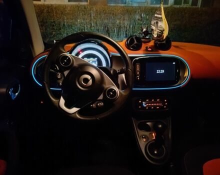 Помаранчевий Смарт Fortwo, об'ємом двигуна 0.9 л та пробігом 45 тис. км за 11850 $, фото 1 на Automoto.ua