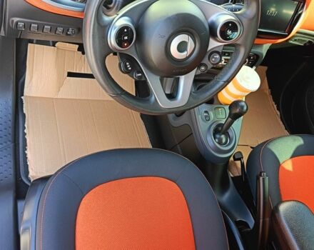 Помаранчевий Смарт Fortwo, об'ємом двигуна 0.9 л та пробігом 45 тис. км за 11850 $, фото 11 на Automoto.ua