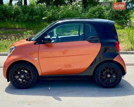 Помаранчевий Смарт Fortwo, об'ємом двигуна 1 л та пробігом 61 тис. км за 9990 $, фото 5 на Automoto.ua