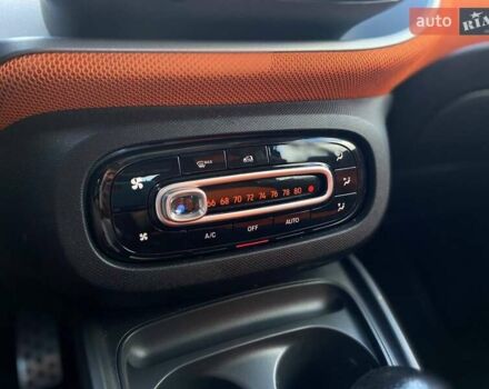 Оранжевый Смарт Форту, объемом двигателя 1 л и пробегом 61 тыс. км за 9490 $, фото 37 на Automoto.ua