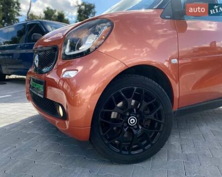 Оранжевый Смарт Форту, объемом двигателя 1 л и пробегом 61 тыс. км за 9490 $, фото 1 на Automoto.ua