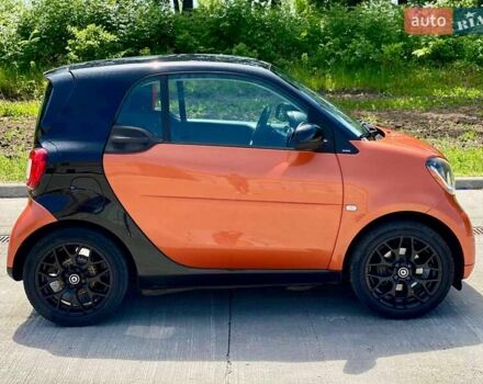 Помаранчевий Смарт Fortwo, об'ємом двигуна 1 л та пробігом 61 тис. км за 9990 $, фото 11 на Automoto.ua