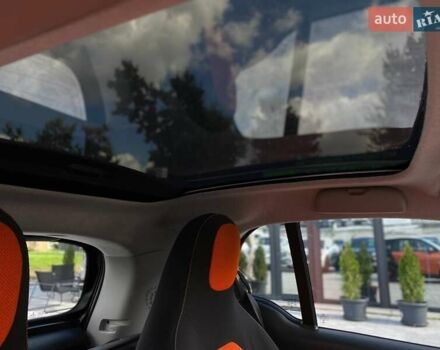 Оранжевый Смарт Форту, объемом двигателя 1 л и пробегом 61 тыс. км за 9490 $, фото 25 на Automoto.ua