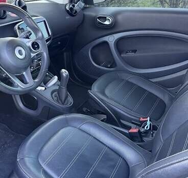Помаранчевий Смарт Fortwo, об'ємом двигуна 1 л та пробігом 55 тис. км за 8000 $, фото 3 на Automoto.ua