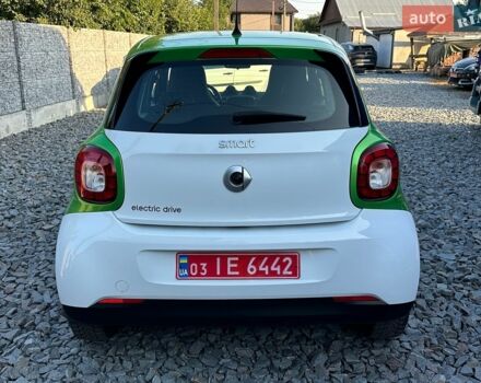 Білий Смарт EQ Forfour, об'ємом двигуна 0 л та пробігом 134 тис. км за 8350 $, фото 2 на Automoto.ua