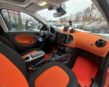 Белый Смарт EQ Forfour, объемом двигателя 0 л и пробегом 93 тыс. км за 8500 $, фото 17 на Automoto.ua