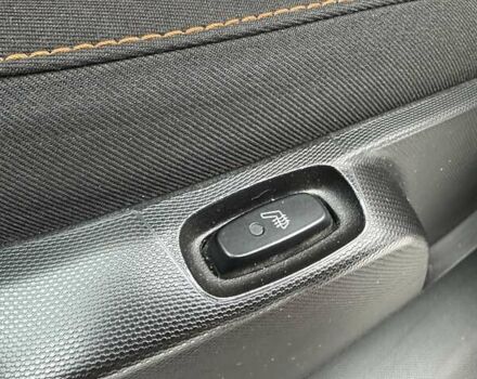 Белый Смарт EQ Forfour, объемом двигателя 0 л и пробегом 93 тыс. км за 8500 $, фото 32 на Automoto.ua