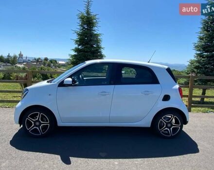Белый Смарт EQ Forfour, объемом двигателя 0 л и пробегом 34 тыс. км за 7900 $, фото 2 на Automoto.ua