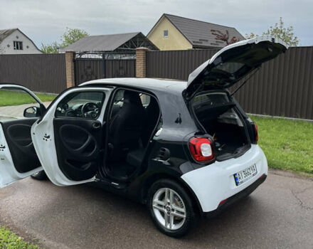 Белый Смарт EQ Forfour, объемом двигателя 0 л и пробегом 47 тыс. км за 11700 $, фото 61 на Automoto.ua