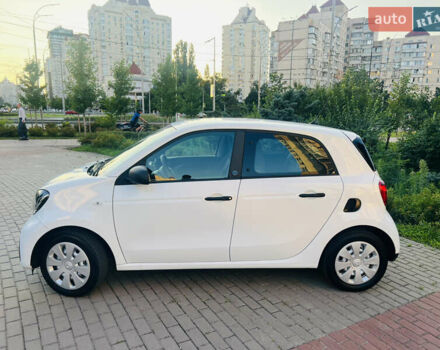 Белый Смарт EQ Forfour, объемом двигателя 0 л и пробегом 10 тыс. км за 9900 $, фото 3 на Automoto.ua