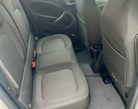 Білий Смарт EQ Forfour, об'ємом двигуна 0 л та пробігом 25 тис. км за 9999 $, фото 9 на Automoto.ua