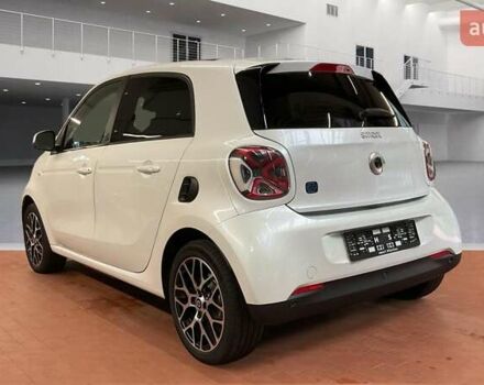 Белый Смарт EQ Forfour, объемом двигателя 0 л и пробегом 23 тыс. км за 14065 $, фото 3 на Automoto.ua