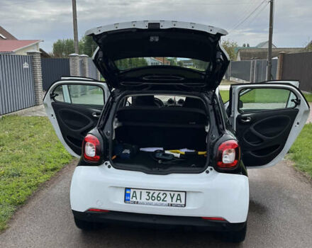 Белый Смарт EQ Forfour, объемом двигателя 0 л и пробегом 47 тыс. км за 11700 $, фото 59 на Automoto.ua