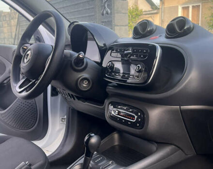 Білий Смарт EQ Forfour, об'ємом двигуна 0 л та пробігом 11 тис. км за 9500 $, фото 12 на Automoto.ua