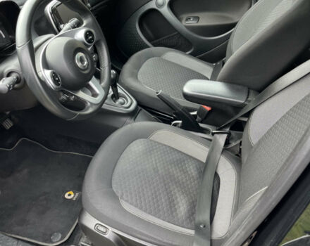 Білий Смарт EQ Forfour, об'ємом двигуна 0 л та пробігом 60 тис. км за 10400 $, фото 52 на Automoto.ua