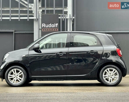 Черный Смарт EQ Forfour, объемом двигателя 0 л и пробегом 49 тыс. км за 9100 $, фото 10 на Automoto.ua