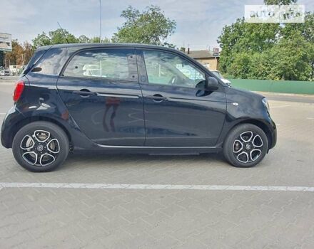 Черный Смарт EQ Forfour, объемом двигателя 0 л и пробегом 42 тыс. км за 8999 $, фото 3 на Automoto.ua