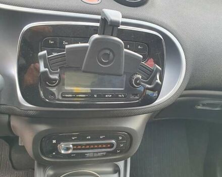 Черный Смарт EQ Forfour, объемом двигателя 0 л и пробегом 42 тыс. км за 8999 $, фото 13 на Automoto.ua