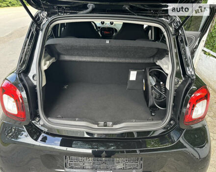 Черный Смарт EQ Forfour, объемом двигателя 0 л и пробегом 38 тыс. км за 9600 $, фото 34 на Automoto.ua