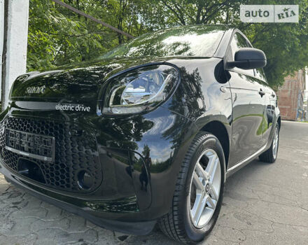 Черный Смарт EQ Forfour, объемом двигателя 0 л и пробегом 38 тыс. км за 9600 $, фото 46 на Automoto.ua