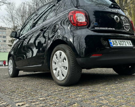 Черный Смарт EQ Forfour, объемом двигателя 0 л и пробегом 37 тыс. км за 9500 $, фото 4 на Automoto.ua