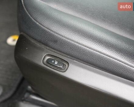 Черный Смарт EQ Forfour, объемом двигателя 0 л и пробегом 44 тыс. км за 9900 $, фото 19 на Automoto.ua
