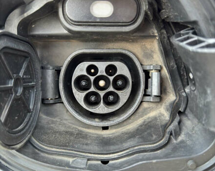 Серый Смарт EQ Forfour, объемом двигателя 0 л и пробегом 47 тыс. км за 11000 $, фото 7 на Automoto.ua