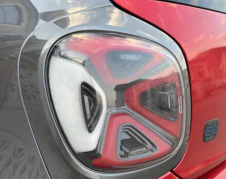 Серый Смарт EQ Forfour, объемом двигателя 0 л и пробегом 47 тыс. км за 11000 $, фото 2 на Automoto.ua