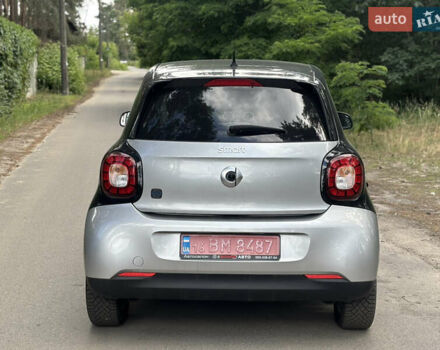 Серый Смарт EQ Forfour, объемом двигателя 0 л и пробегом 16 тыс. км за 10000 $, фото 4 на Automoto.ua