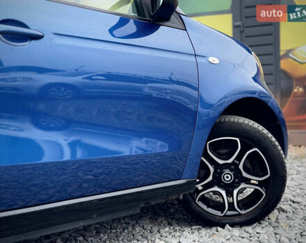 Синий Смарт EQ Forfour, объемом двигателя 0 л и пробегом 55 тыс. км за 7999 $, фото 19 на Automoto.ua