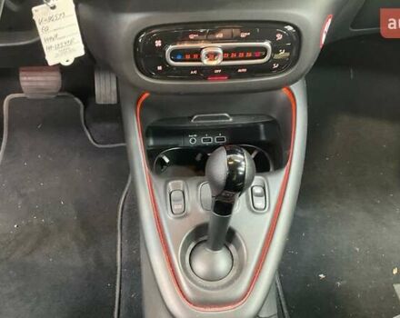 Белый Смарт EQ Fortwo, объемом двигателя 0 л и пробегом 13 тыс. км за 16500 $, фото 15 на Automoto.ua